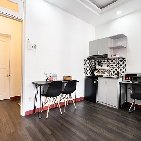 Friday Saigon Centre Homestay Хошимин Номер фото