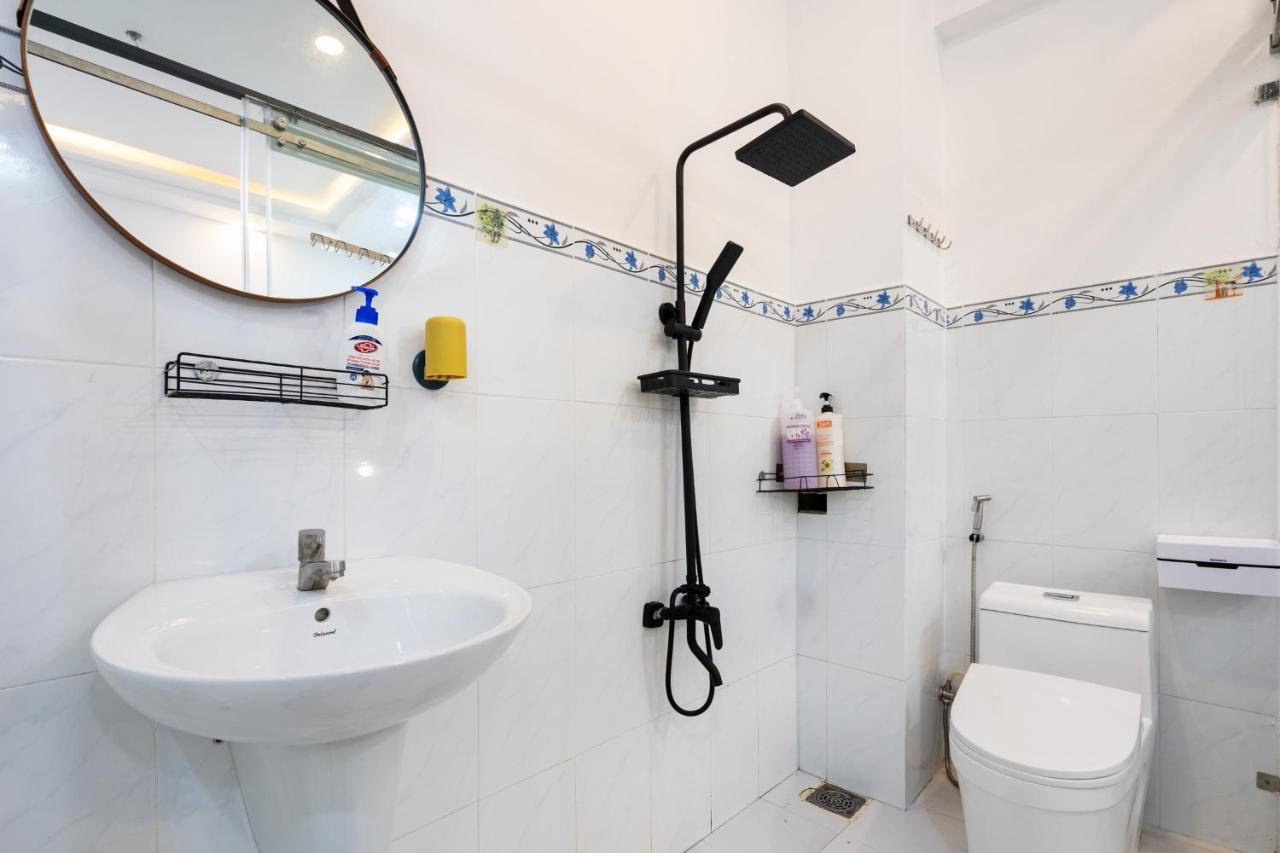 Friday Saigon Centre Homestay Хошимин Экстерьер фото
