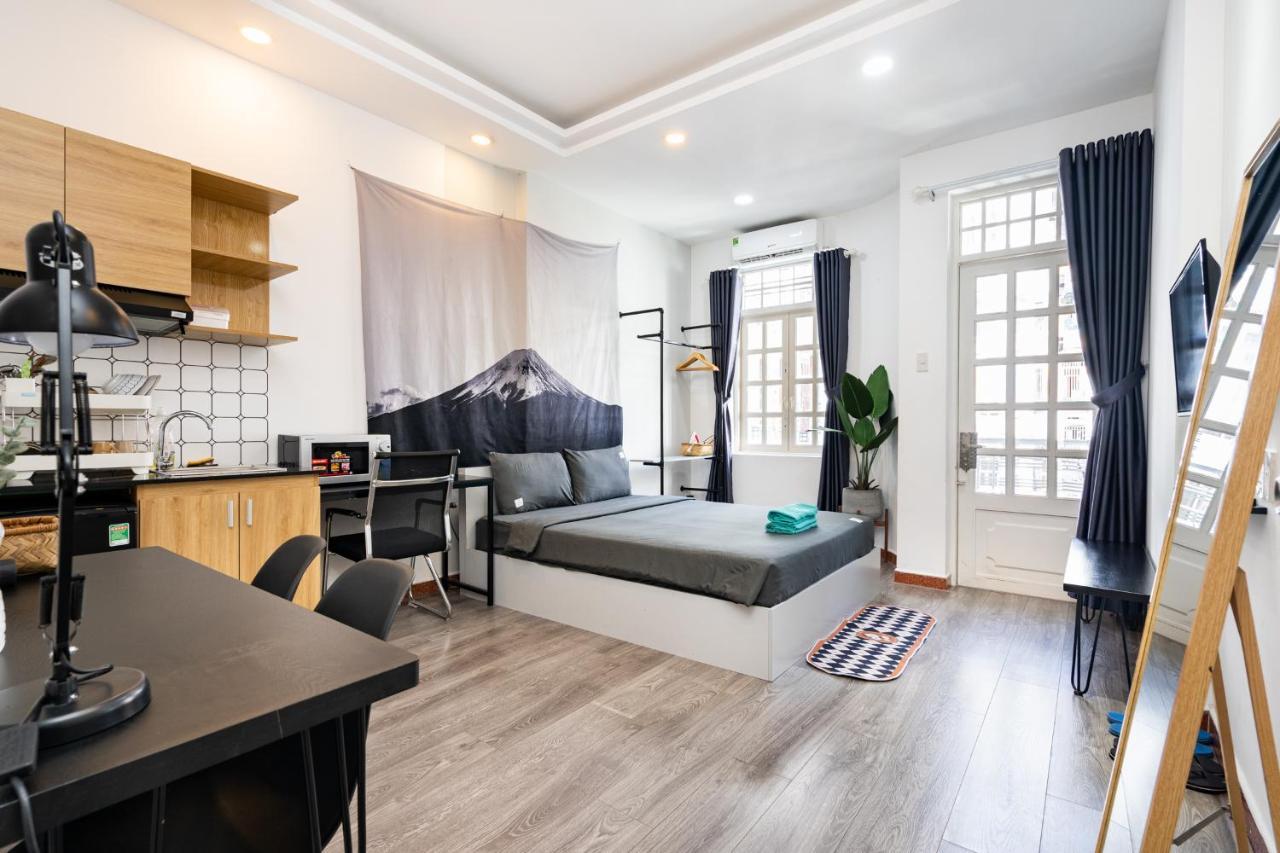 Friday Saigon Centre Homestay Хошимин Экстерьер фото