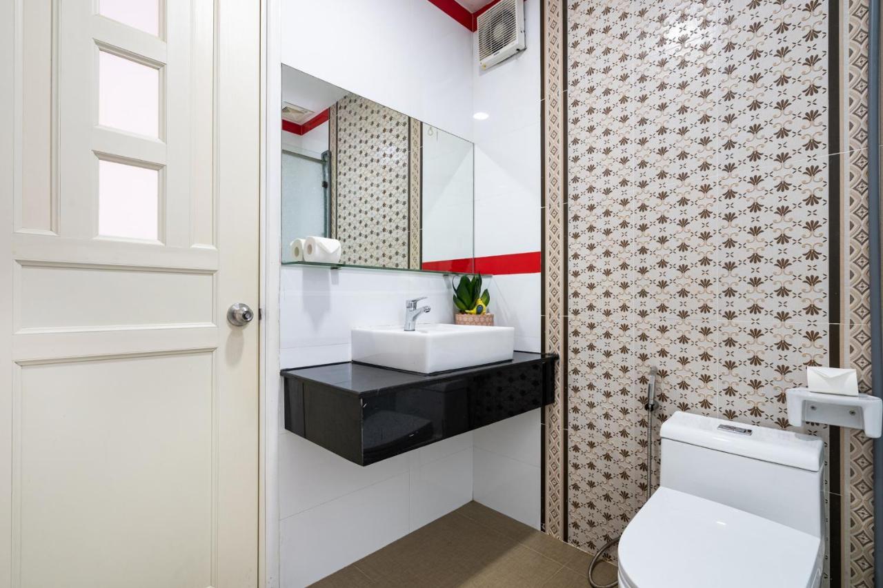 Friday Saigon Centre Homestay Хошимин Экстерьер фото