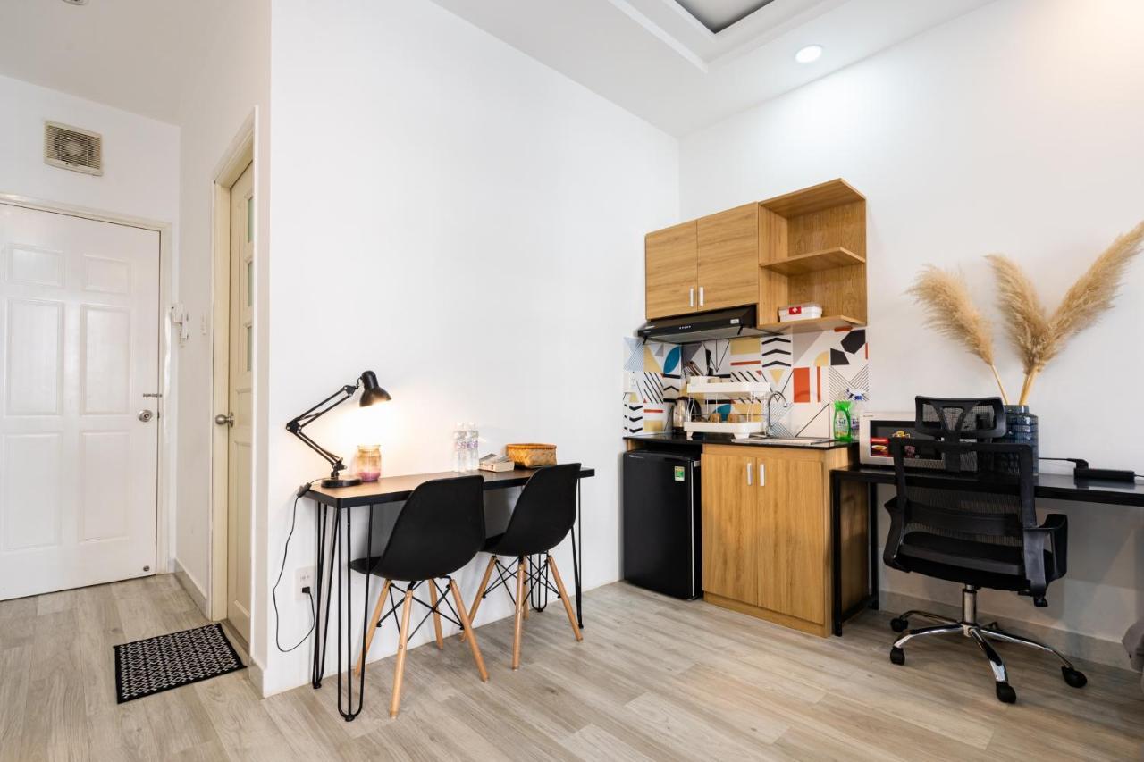 Friday Saigon Centre Homestay Хошимин Экстерьер фото